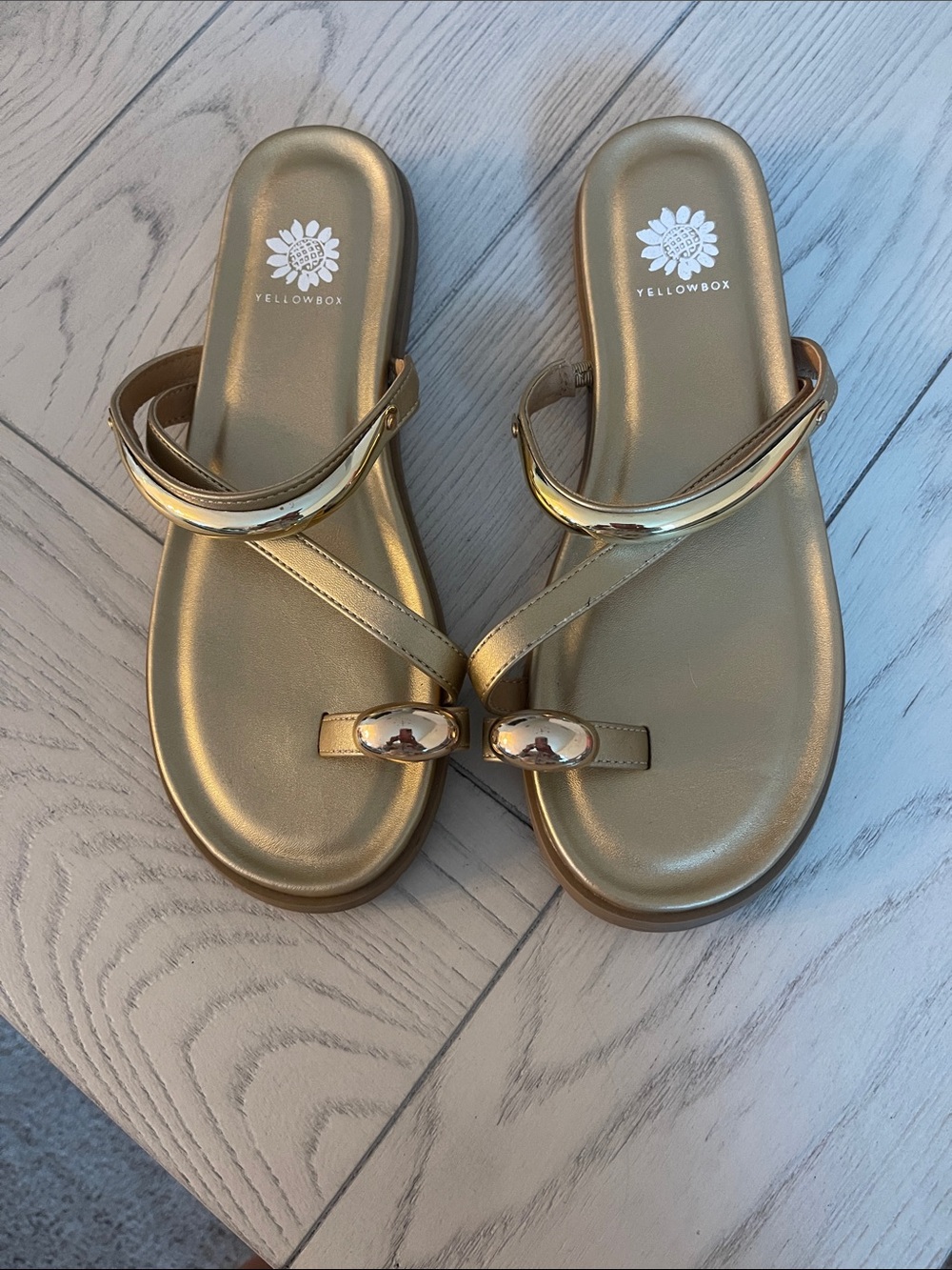 Yellow Box Gold Metallic Hilari Toe-Post Slide Sandals - Picture 2 of 5